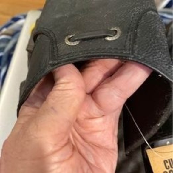 NWT Men’s Docker Slides $18 Each-Brown-Large(11-12) - Picture 9 of 9